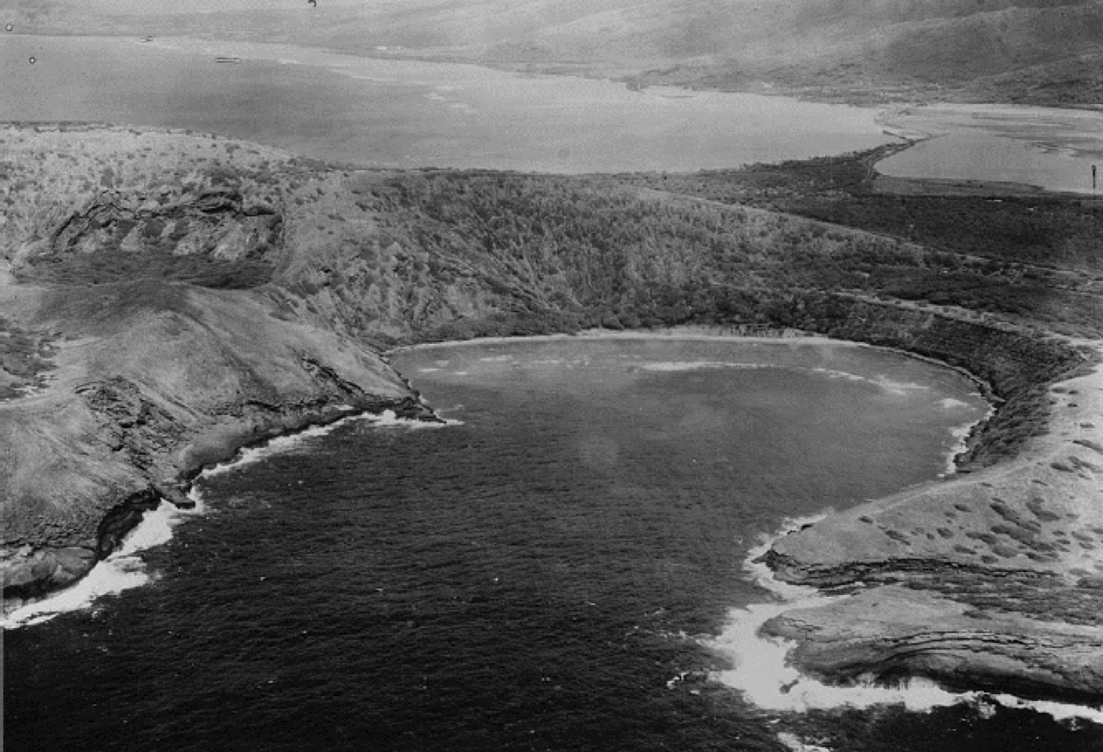 Hanauma Bay, Oahu, from the air in 1937: Keo Nakama landed here in 1961.