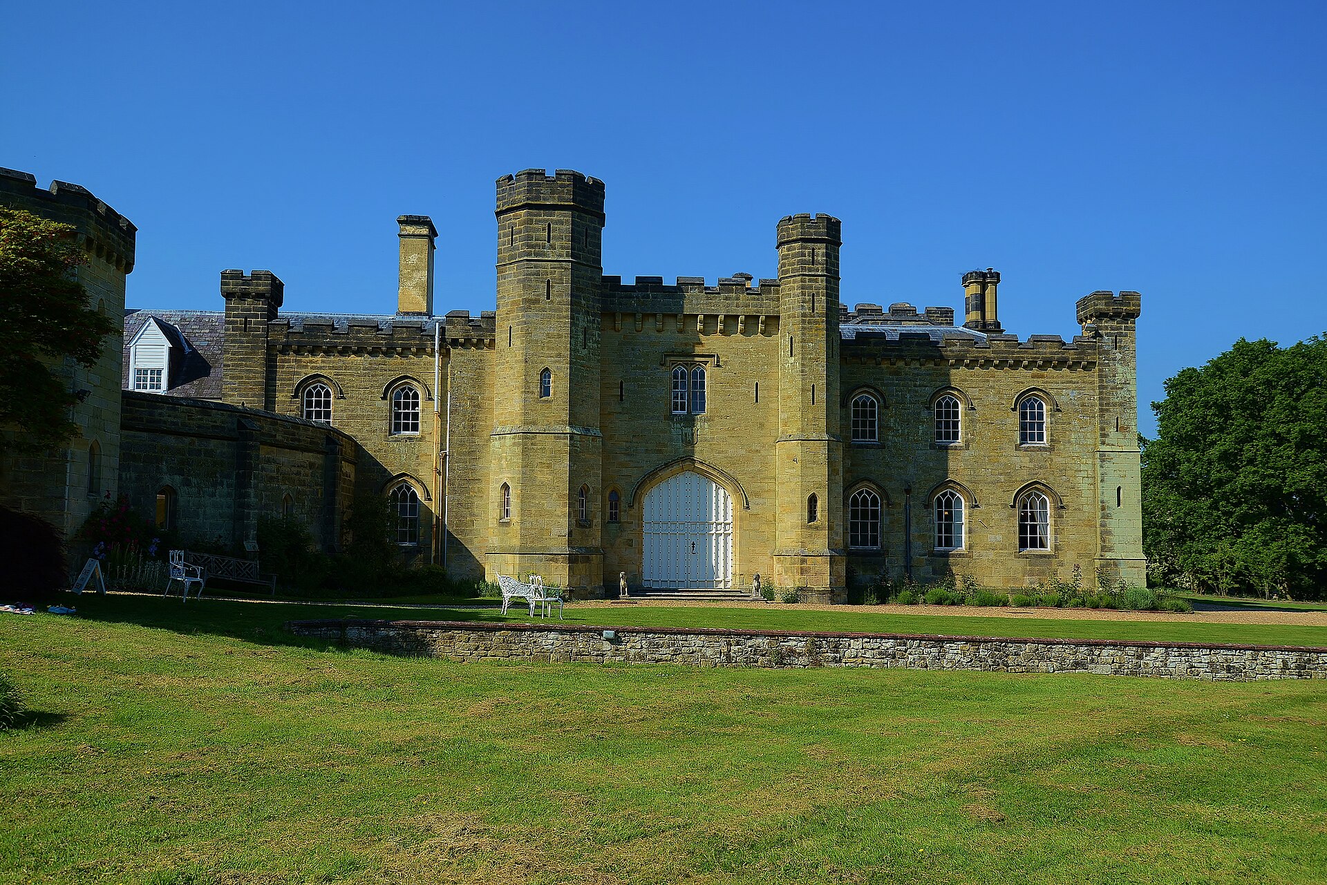 Chiddingstone Castle